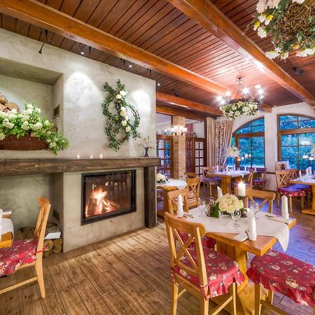 Отель Lesne Patio Катовице Экстерьер фото